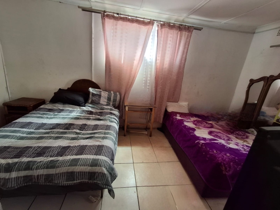 5 Bedroom Property for Sale in Oos Einde North West